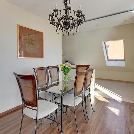 Apartament Penthouse Q4Apartments グダニスク エクステリア 写真
